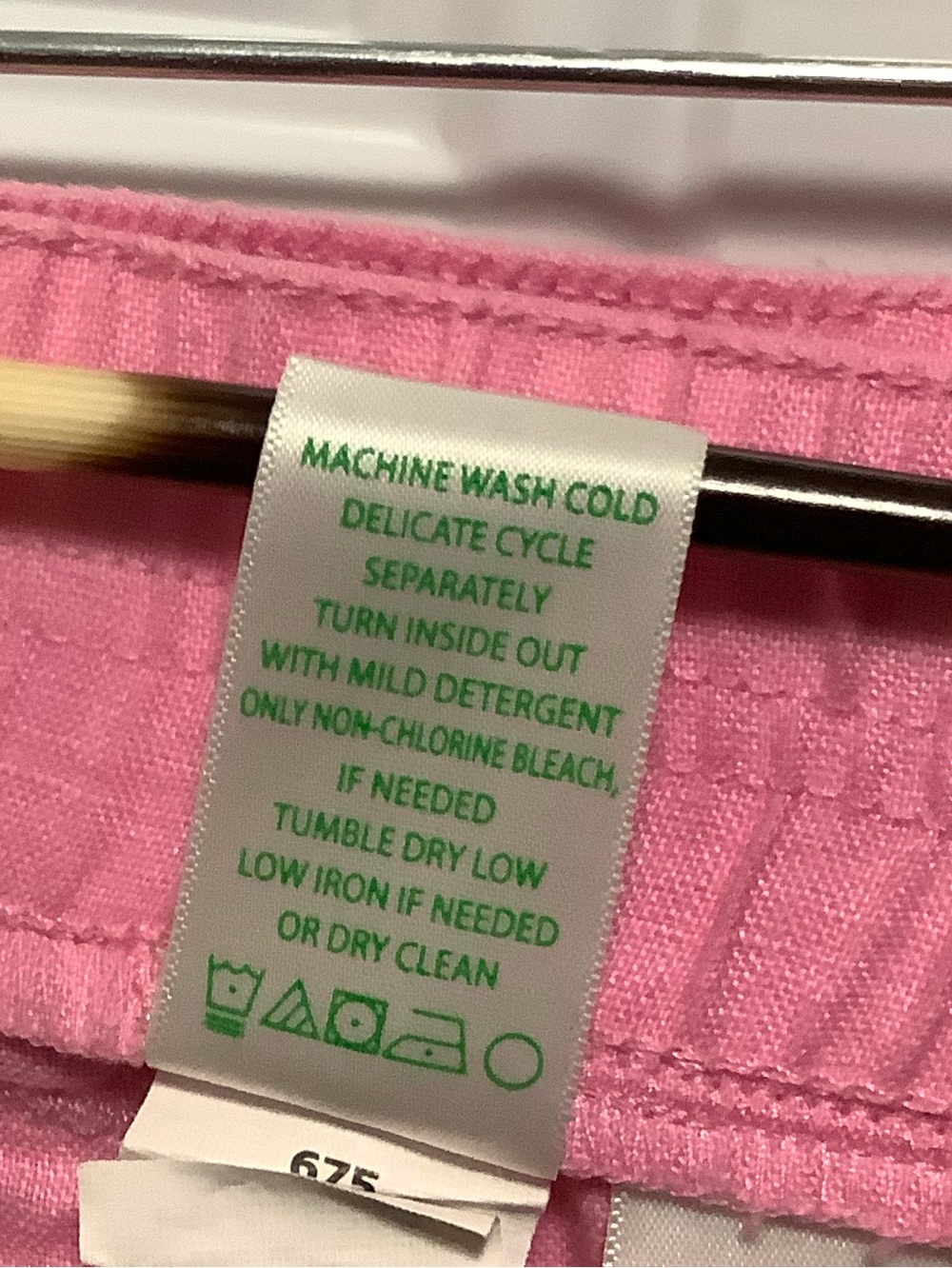 Lilly Pulitzer| Pink Scalloped Linen Shorts 4” Inseam Casual Resortwear - Picture 4 of 10
